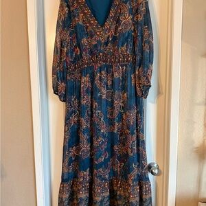 FRYE AND CO. Teal Paisley V-Neck Maxi Dress